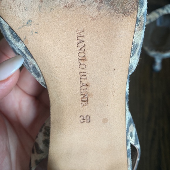 Manolo blahnik sling back heels - Picture 3 of 3